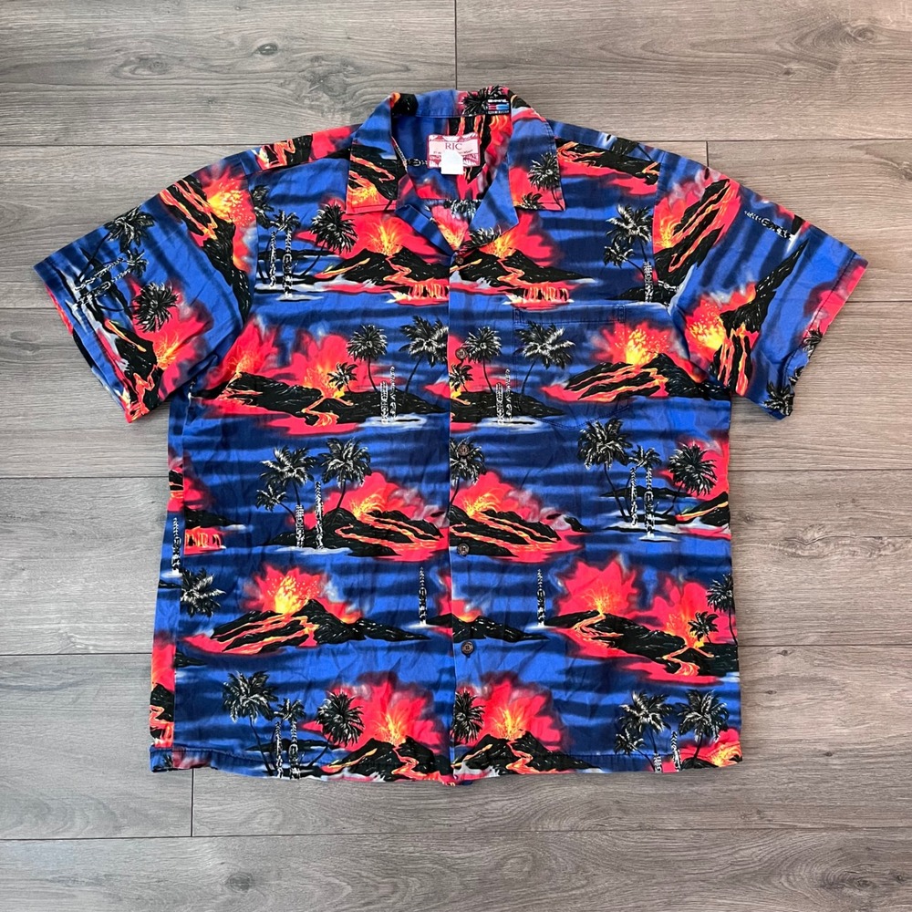 VTG RJC Hawaiian Shirt Mens XL Blue Red Volcano Eruption Palm Tree Made in USA